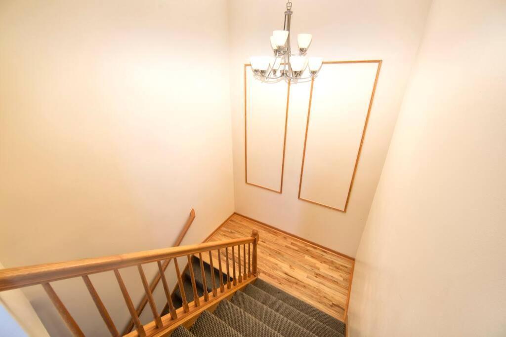 Tucked Away Off Brady - 4 Beds Apartment Milwaukee Exterior photo